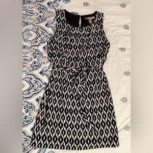 Love21 black and white geometric pattern belt tie dress